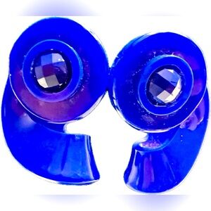 Gissa Bicalho Signed Vibrant Blue Acrylic Pierced Statement Spiral Earrings